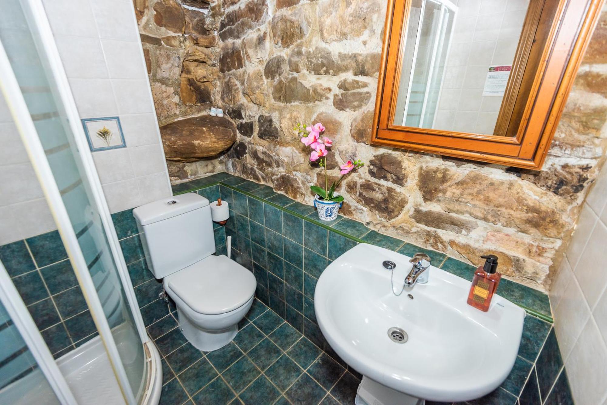 Casa De Ligueria Guest House Rozapanera ภายนอก รูปภาพ